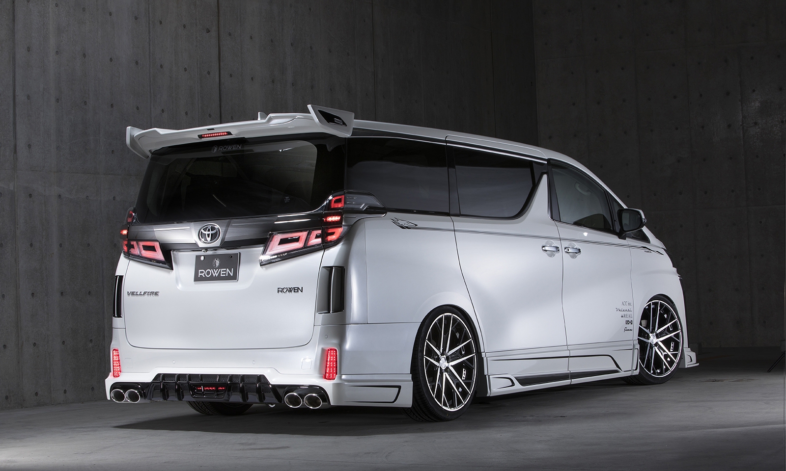 30 VELLFIRE Z-grade 後期 MODEL｜TOYOTA｜BODY KIT｜ROWEN