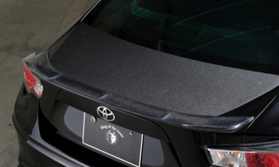 トランクスポイラー