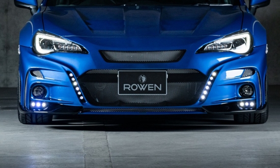 フロントバンパー